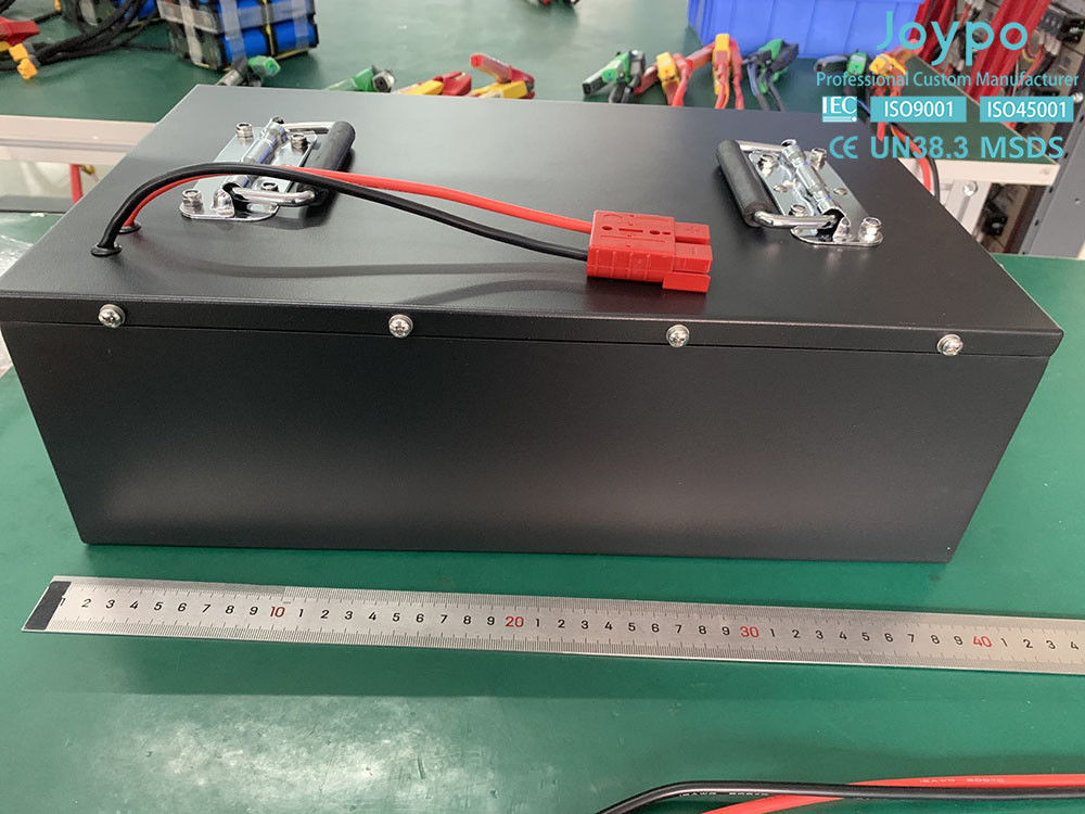 Elektrikli çekici traktörler Endüstriyel AGV robotları için 24V 400Ah Lityum Lifepo4 pil