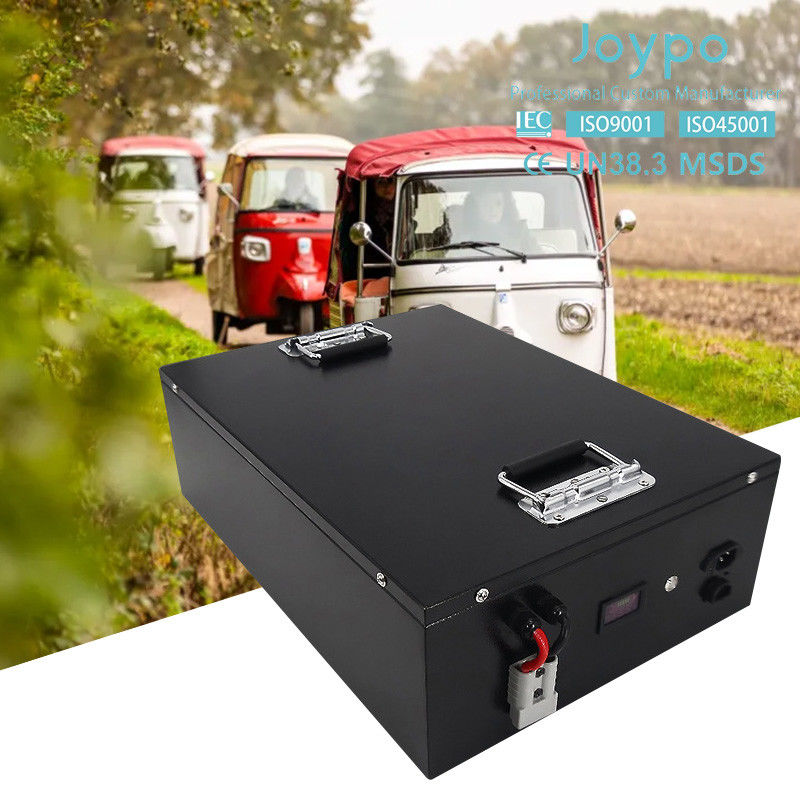Otomatik E Rikshaw LiFePO4 Lityum Pil 48V 51.2V 80Ah Sınıf A Aşırı Akım Koruması